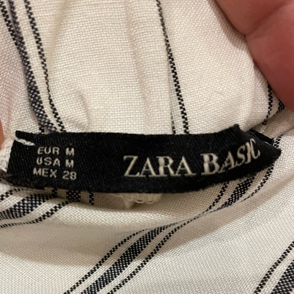 ⭐️ Zara Linen Skirt - Size Medium - Picture 3 of 4